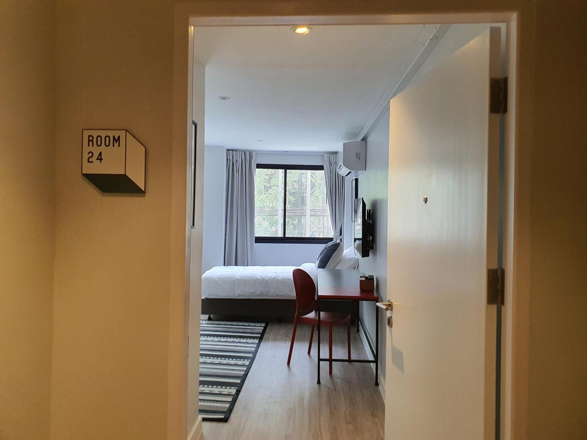 방콕 룸피니 B&B 객실 사진