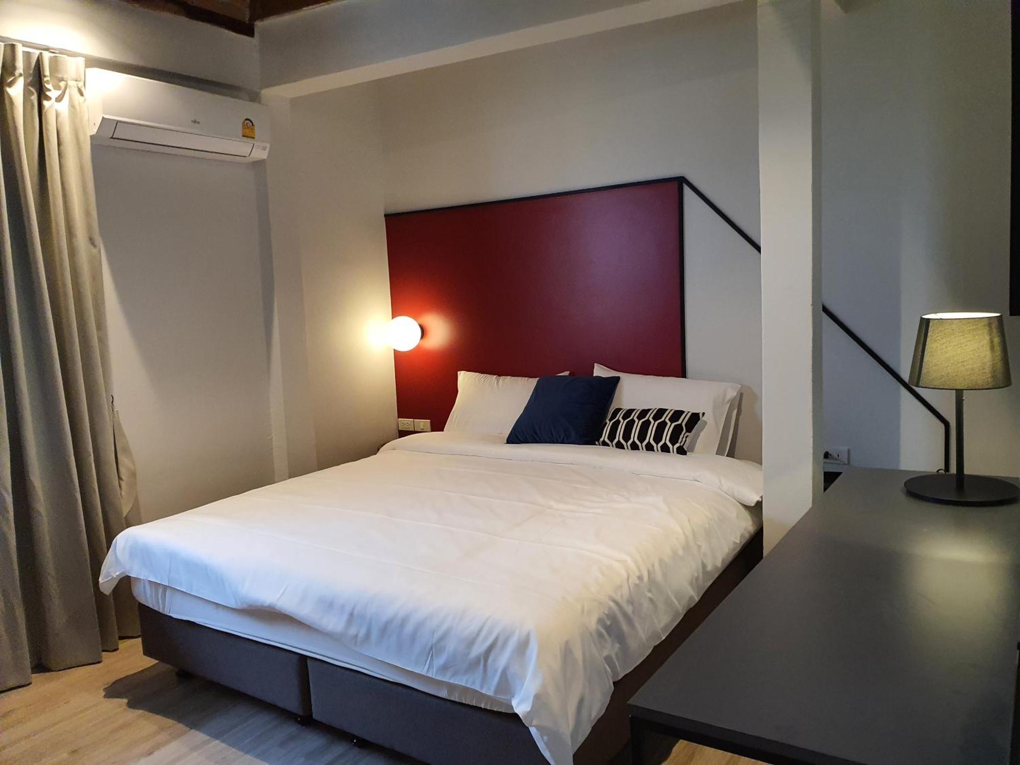 방콕 룸피니 B&B 객실 사진